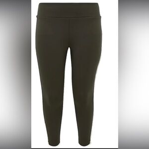 Torrid Plus Size 1R STUDIO PONTE SLIM FIX FOREST GREEN ZIP HEM PIXIE PANT Skinny